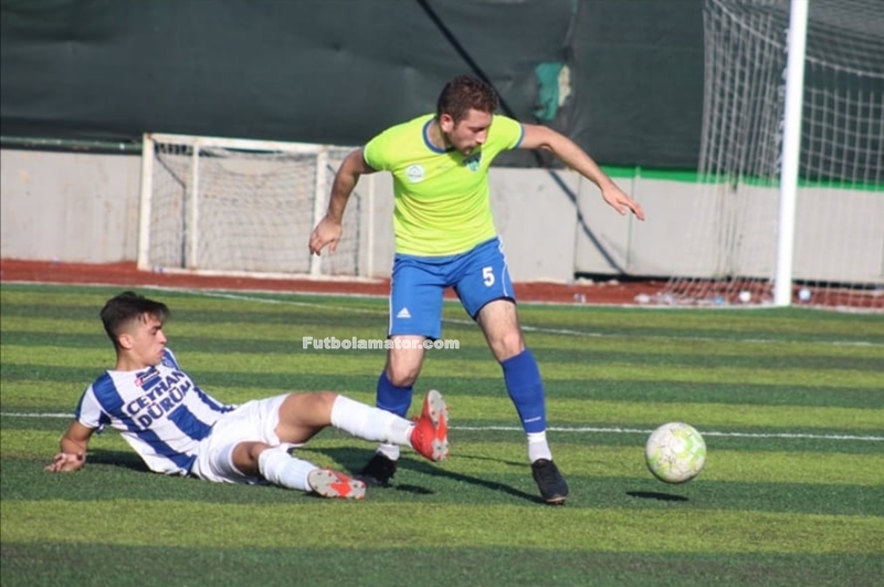 İstanbul Mesudiyespor’dan defansa takviye