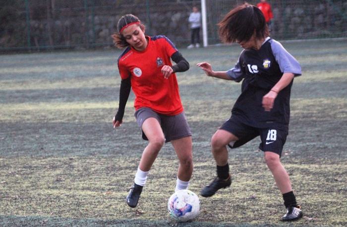 Rüzgarıbahçespor ile İstanbul Mesudiyespor hazırlık maçı yaptılar