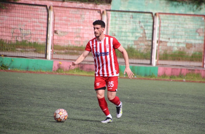 Hasan Emre Aydın Dikilitaşspor’a veda etti