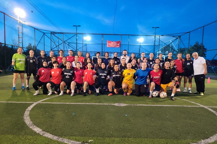 İstanbul Mesudiyespor Kadın Futbol takımı şampiyonluk hedefi ile sezonu açtı