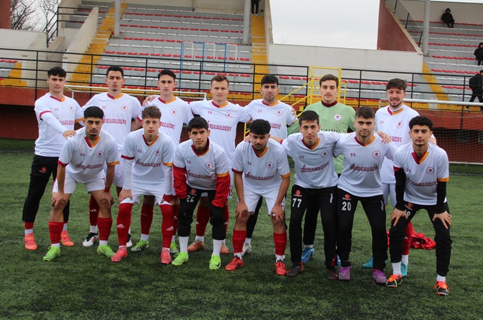 Taçspor gençleri ile yürüyor