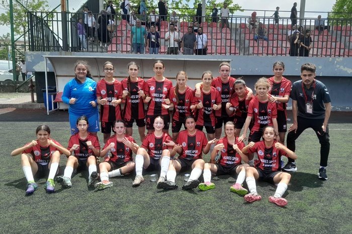 Pendik Güvenspor farkını gösterdi