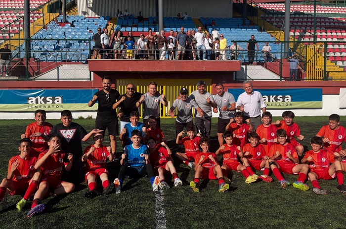 Taçspor’dan bir şampiyonluk daha