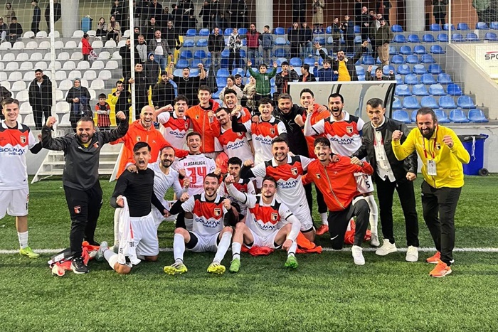 Samandıra FK kazanmaya devam ediyor