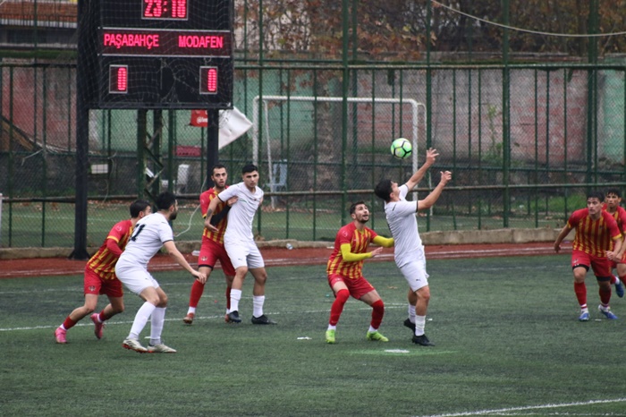 Paşabahçespor uzatmalarda 3 puanı kaptı